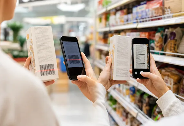Barcode Scan vs Label Photo: Which Should You Trust?