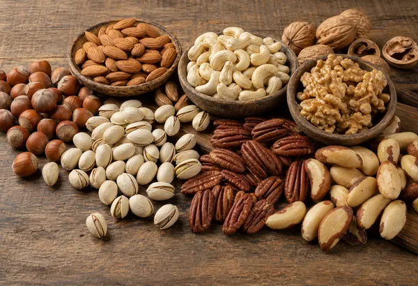 Tree Nut Allergy Dietary Guide: Which Nuts the FDA Regulates and How to Spot Them on Labels