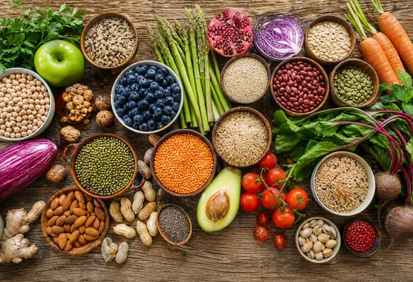 Vegan Diet Guide: Hidden Animal Derivatives, E-Numbers, and Every Non-Vegan Ingredient on Labels